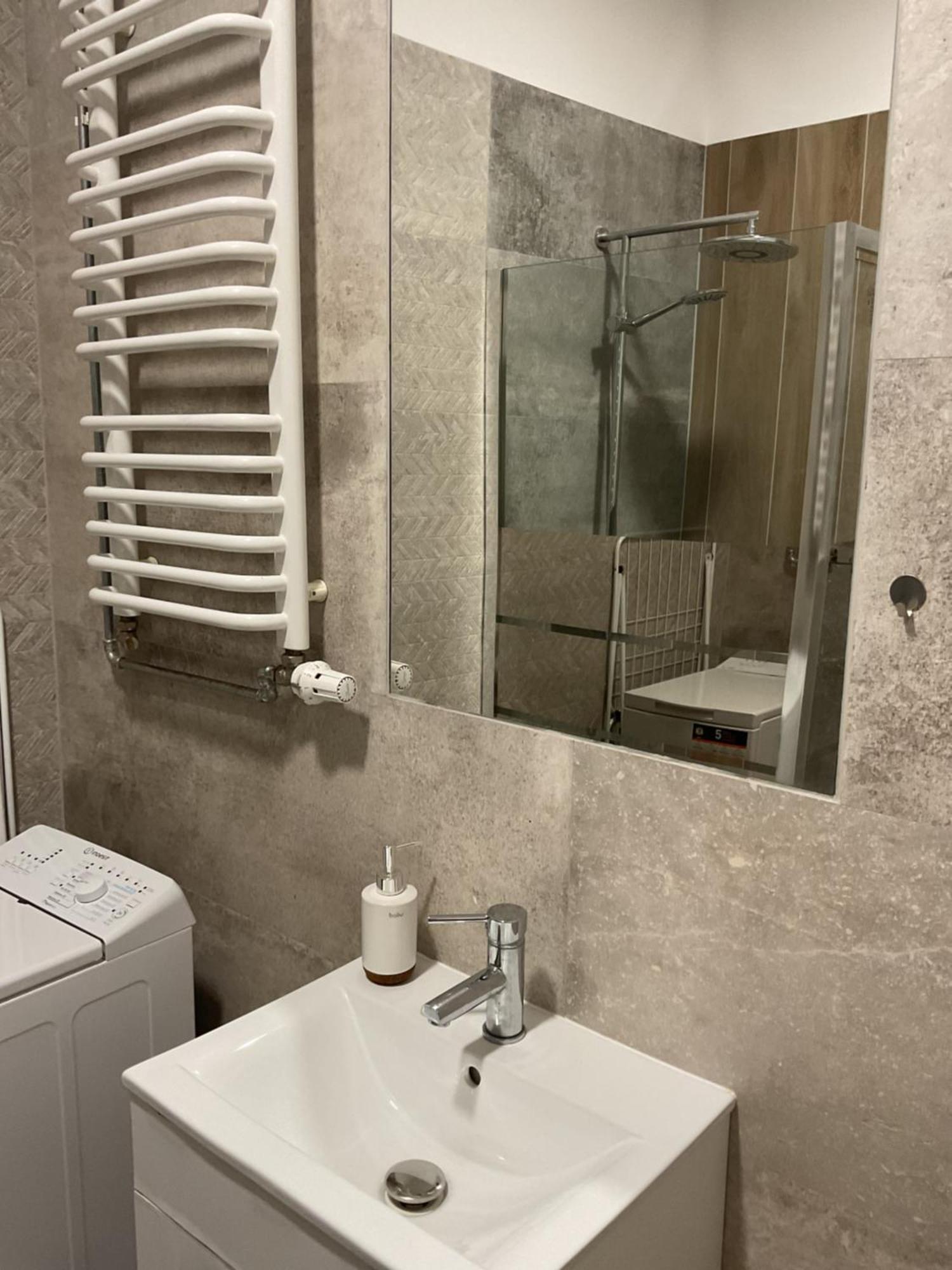 Apartmán Omorika Na Zamkowej Krakov Exteriér fotografie